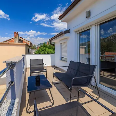 Ruza Villa