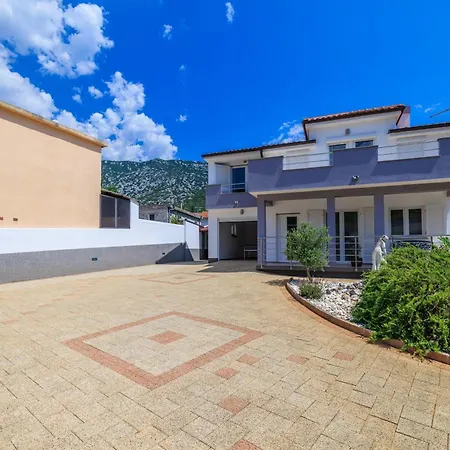 Villa Ruza *