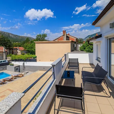 Villa Ruza *