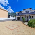 Vila Ruza *